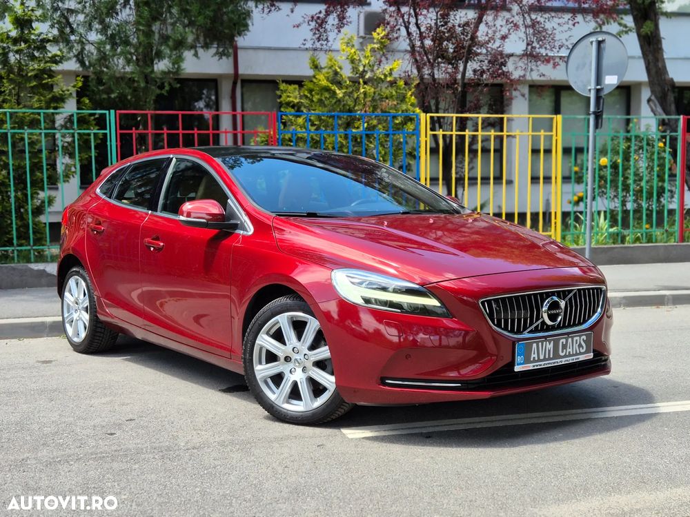 Volvo V40 T2 Inscription - 1