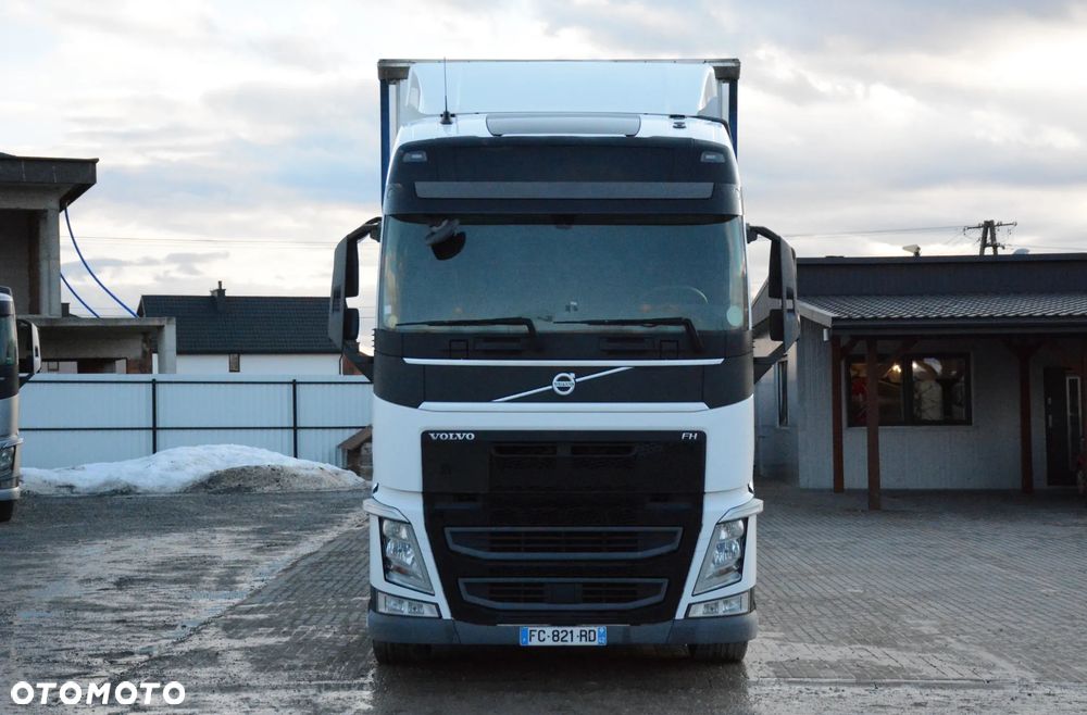 Volvo FH 460 / 2017r / Tandem / Przejazdowy / Mega / 120m3 / Podnoszony dach - 2