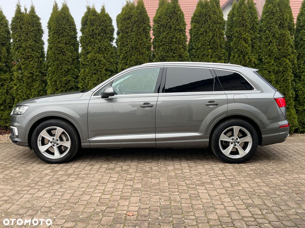 Audi Q7 - 12