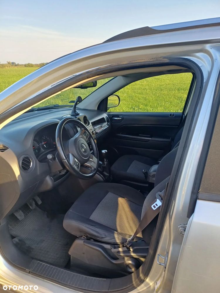 Jeep Compass 2.0I 4x2 Limited - 5