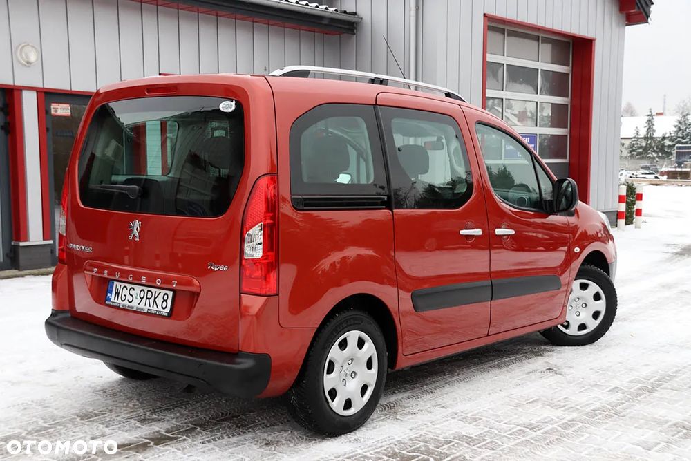 Peugeot Partner 110 Family - 15