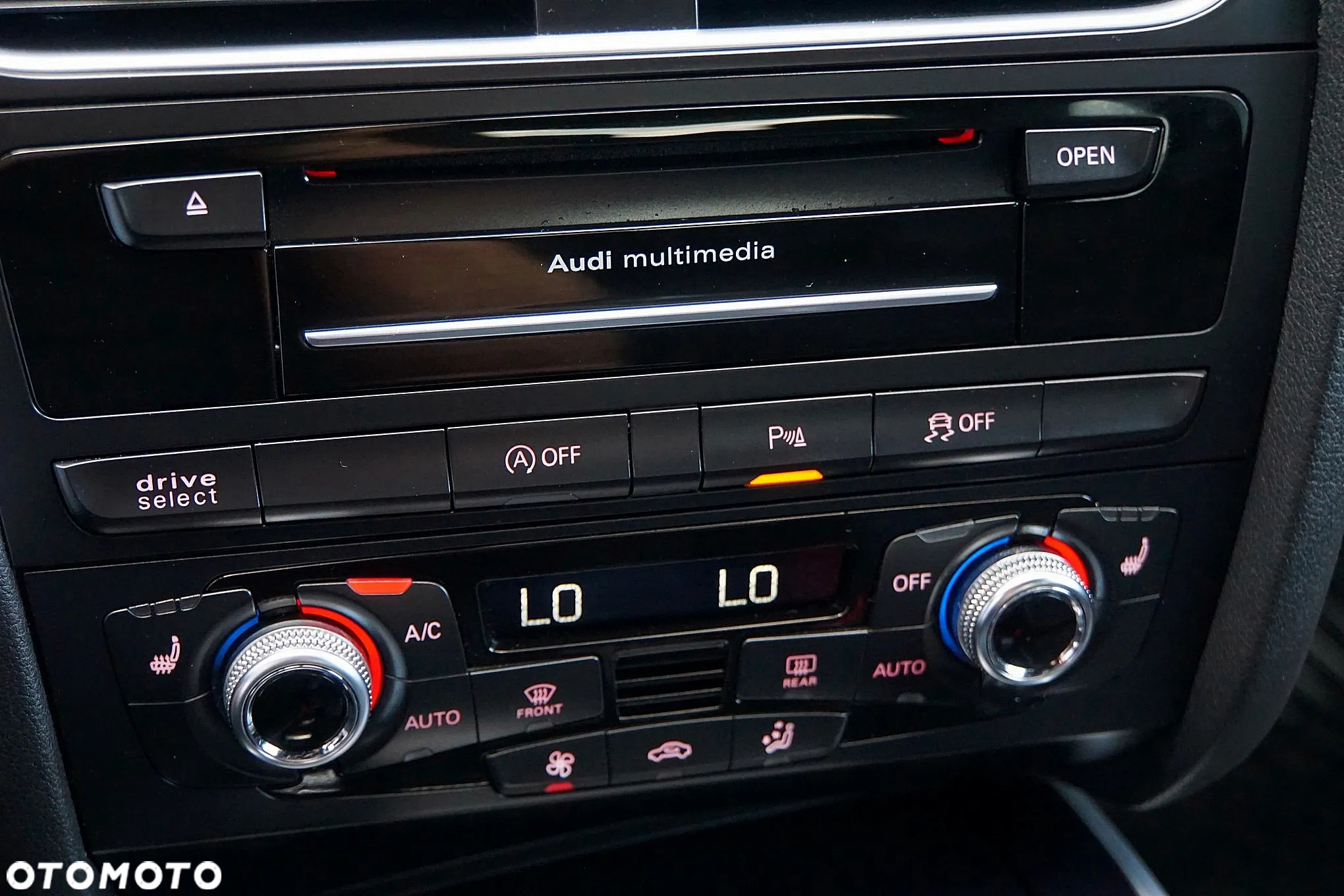 Audi A4 Avant 2.0 TDI DPF clean diesel S line Sportpaket - 32