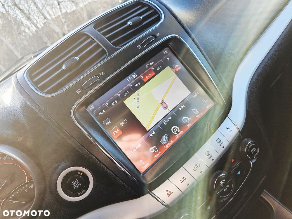 Dodge Journey 2.7 V6 R/T - 25