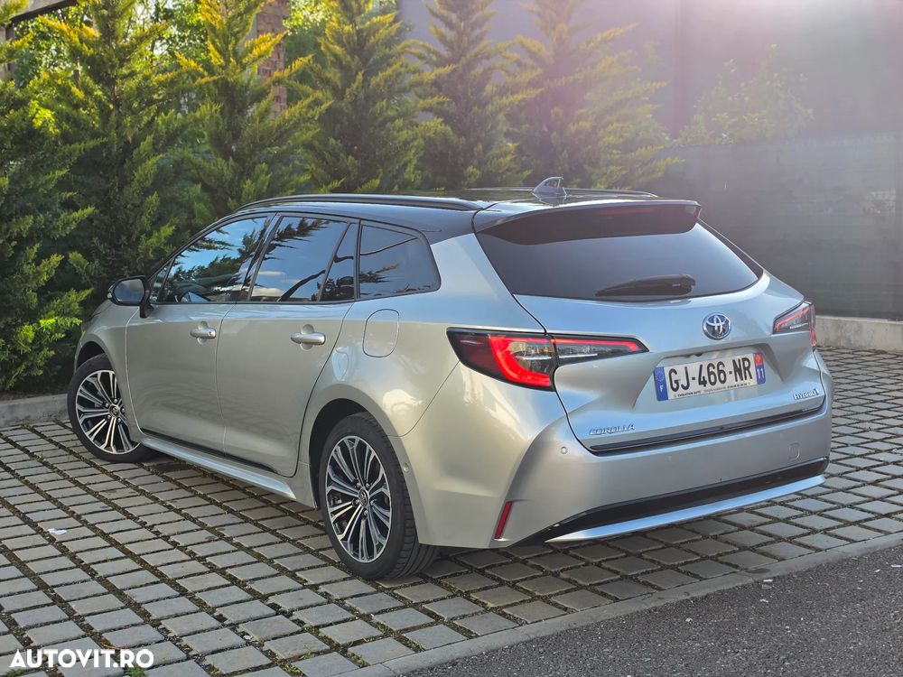 Toyota Corolla - 28