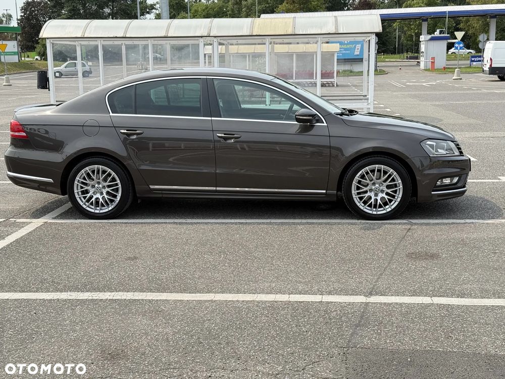 Volkswagen Passat 2.0 TDI Comfortline DSG - 1
