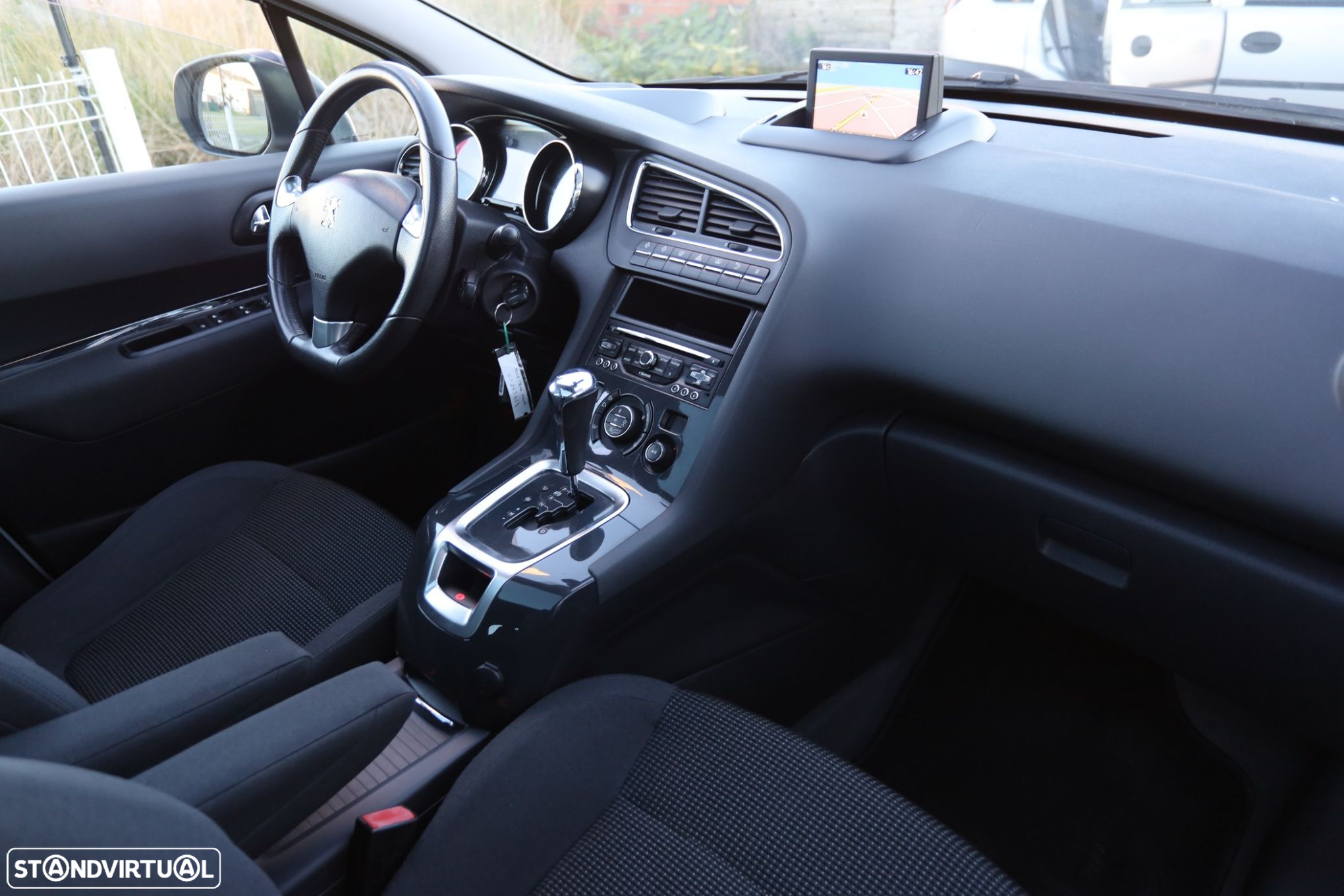 Peugeot 5008 1.6 BlueHDi Allure EAT6 J17 - 19