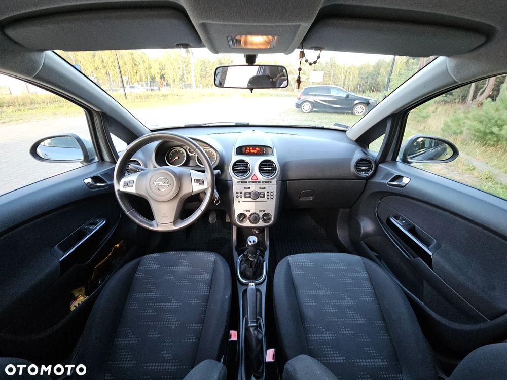 Opel Corsa - 13