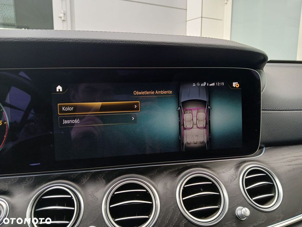 Mercedes-Benz Klasa E - 22