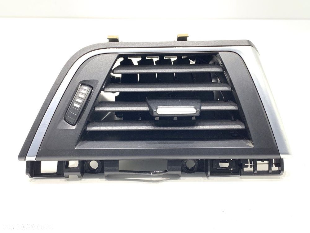 KRATKA NAWIEWU PRAWY PRZÓD  BMW 3 (F30, F80) 2011 - 2018 328 i 180 kW [245 KM] benzyna 2011 - 2018 - 1