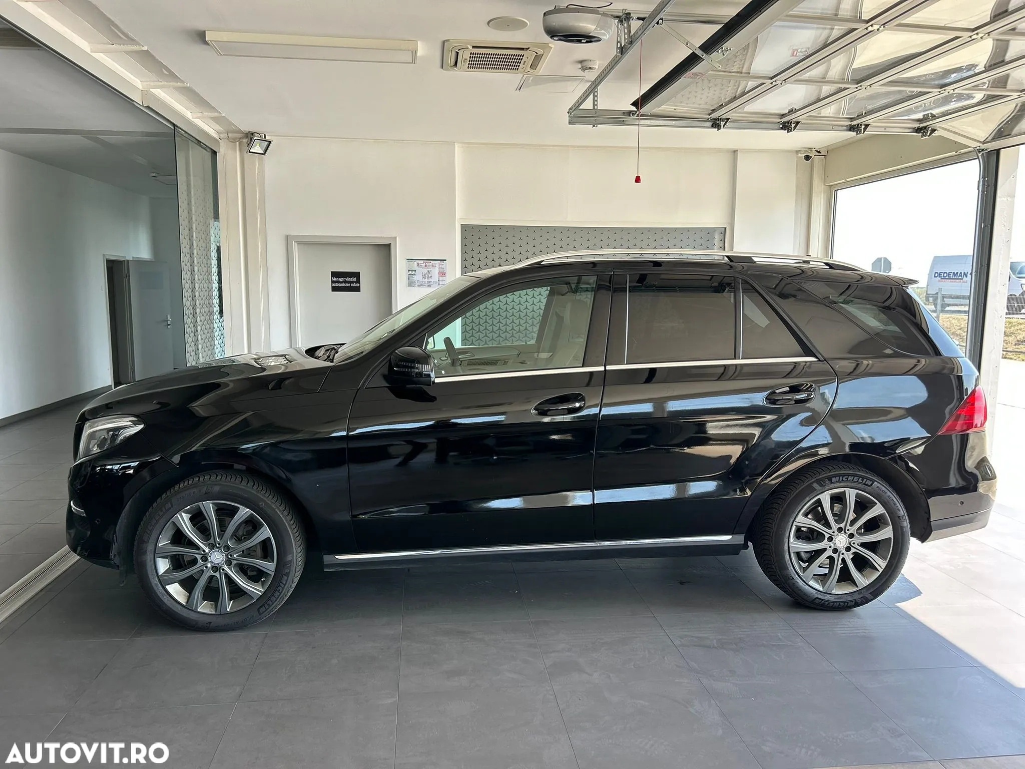 Mercedes-Benz GLE 350 d 4MATIC - 9