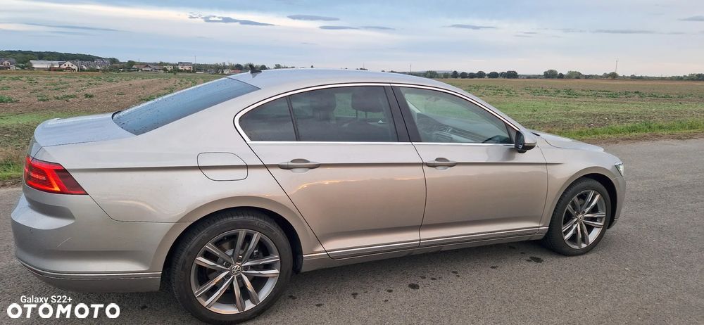 Volkswagen Passat - 5