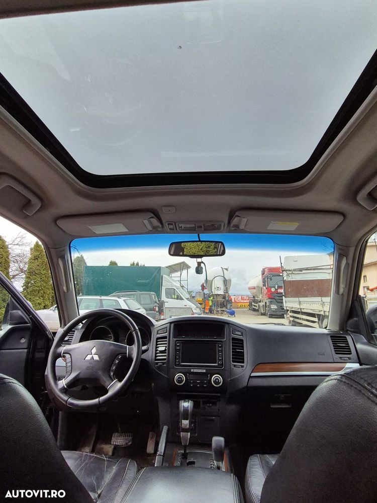 Mitsubishi Pajero LWB 3.2 DI-D Instyle A/T - 5
