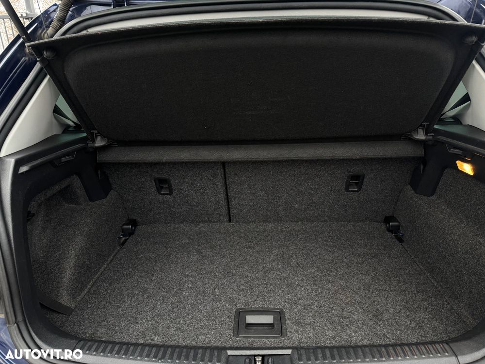 Volkswagen Polo - 22