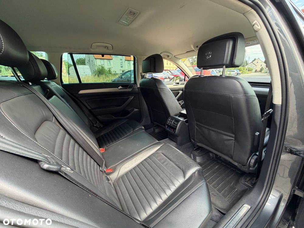 Volkswagen Passat 2.0 TDI BMT Highline DSG - 18