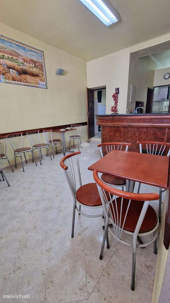 Restaurante com imóvel incluído localizado na simpática localidade do - Grande imagem: 5/17