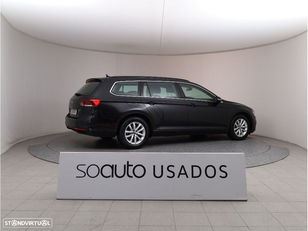 VW Passat Variant 2.0 TDi Business DSG - 8