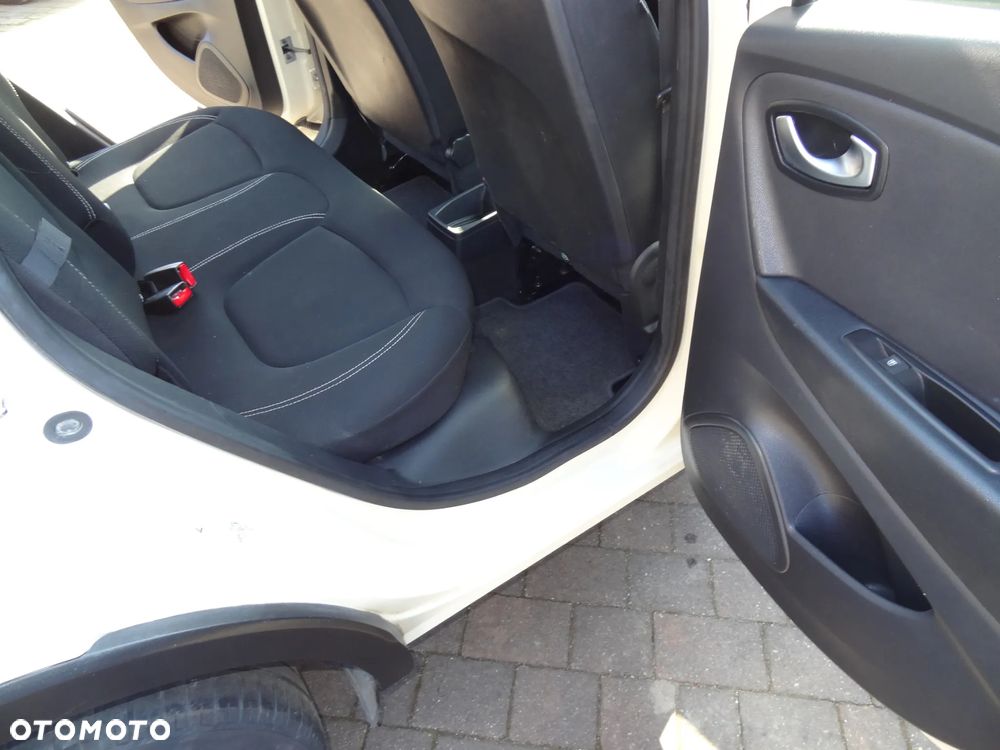 Renault Captur ENERGY TCe 120 LIMITED - 17