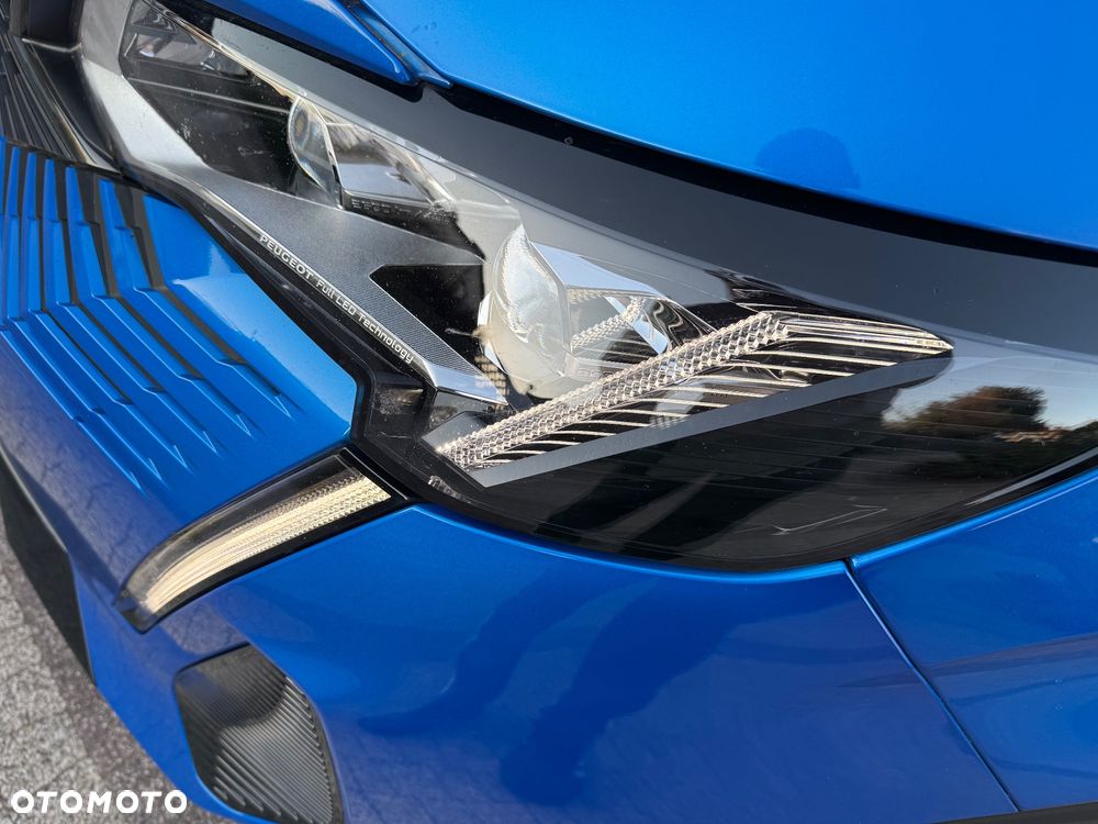 Peugeot 3008 1.6 PureTech GPF GT Line S&S EAT8 - 24