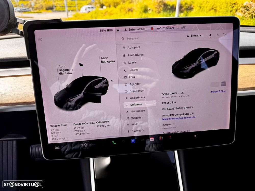 Tesla Model 3 - 13