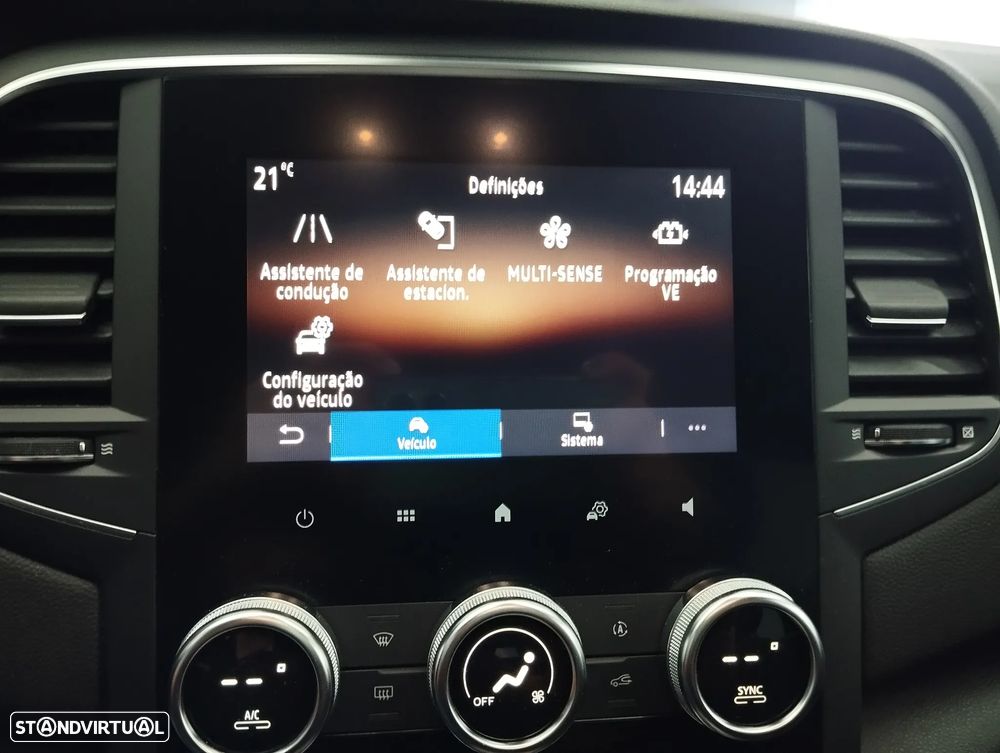 Renault Mégane Sport Tourer 1.6 E-Tech Plug-In Limited - 33