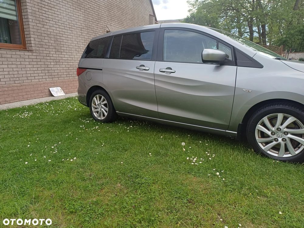 Mazda 5 - 7