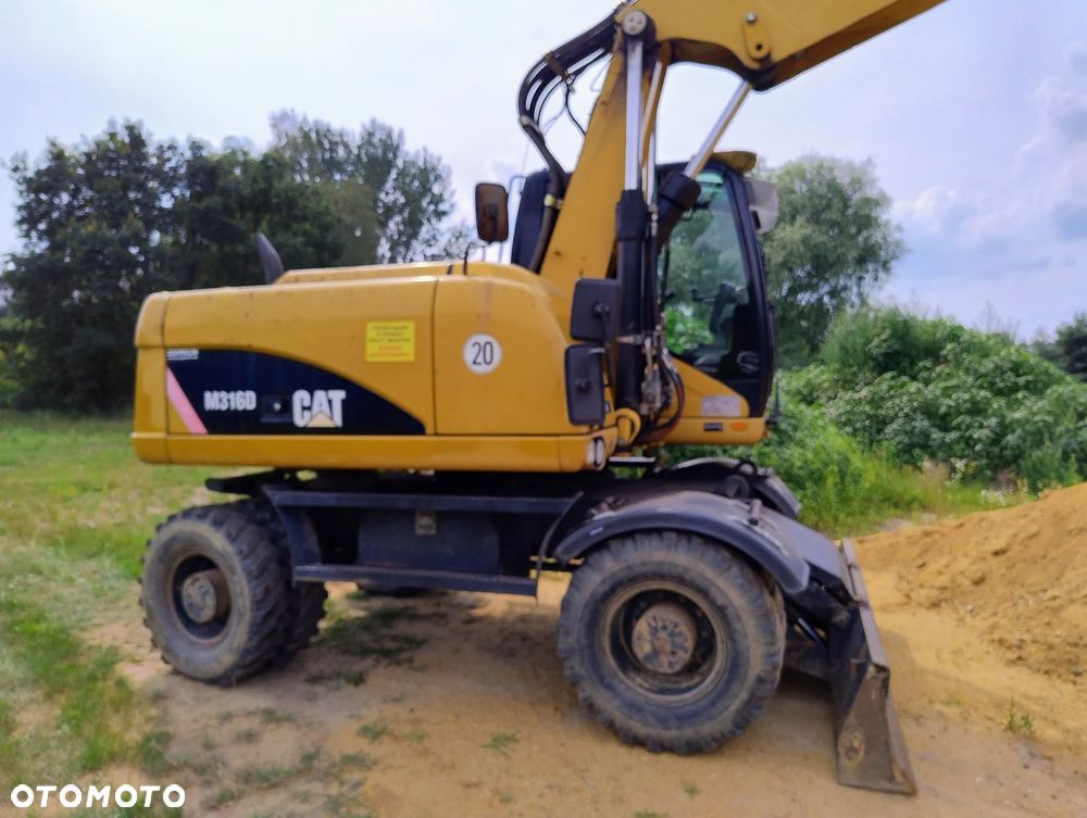 Caterpillar M316D - 1