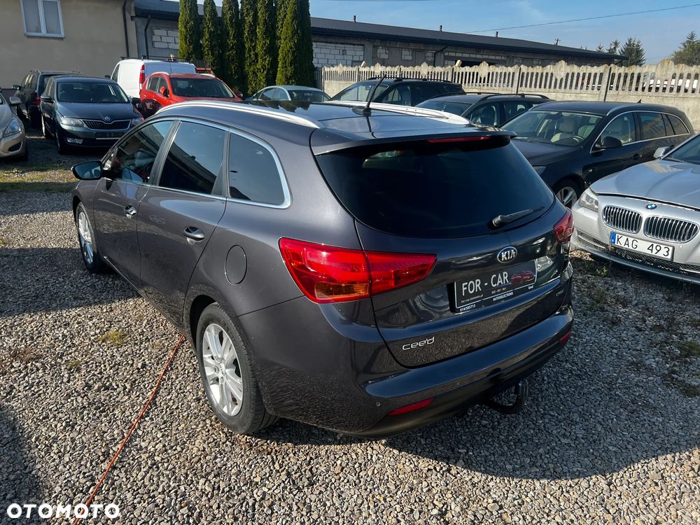 Kia Ceed - 3