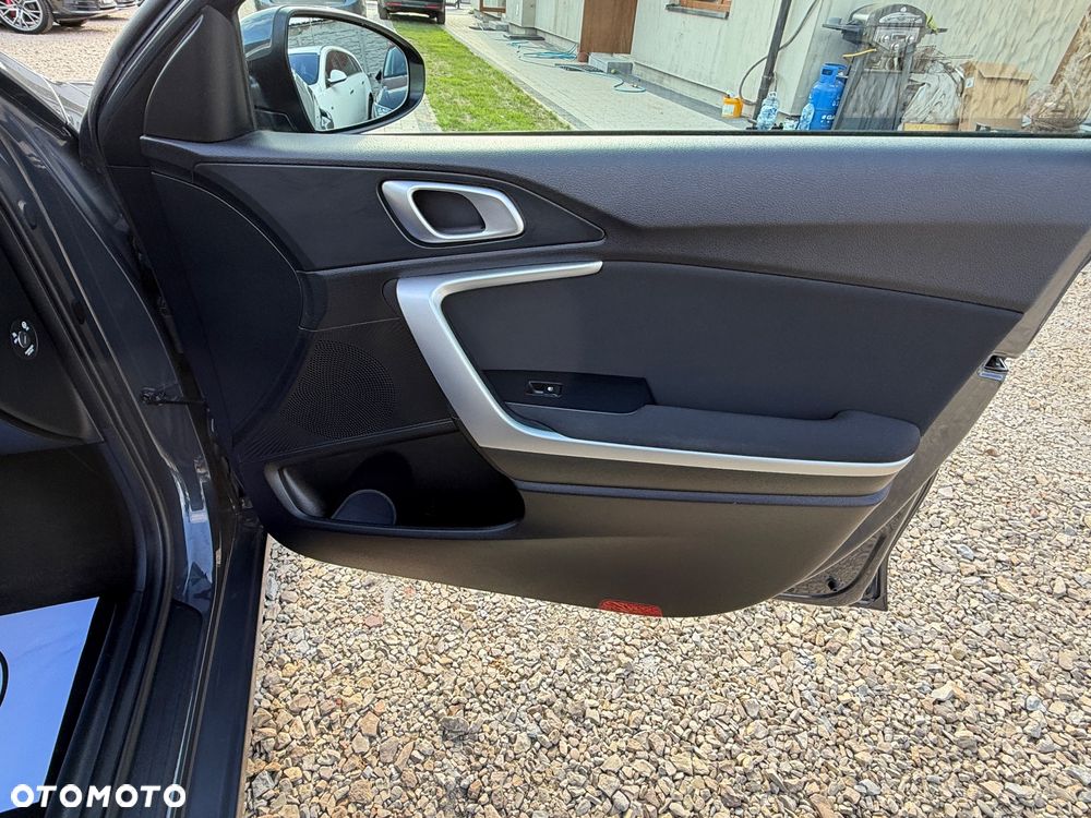 Kia Ceed 1.4 Vision - 26