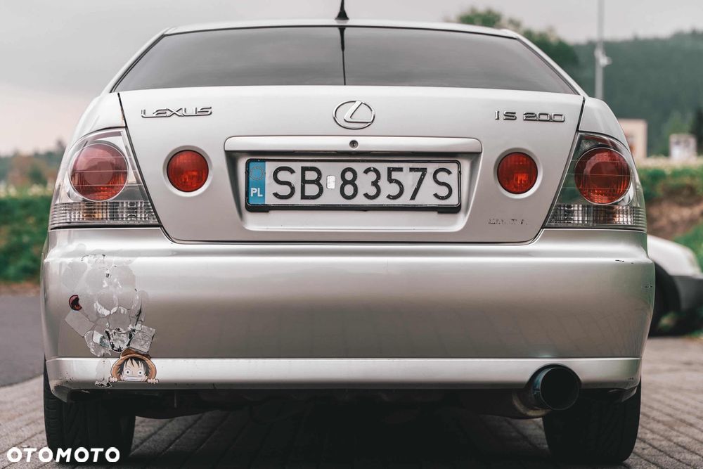 Lexus IS 200 Prestige - 4