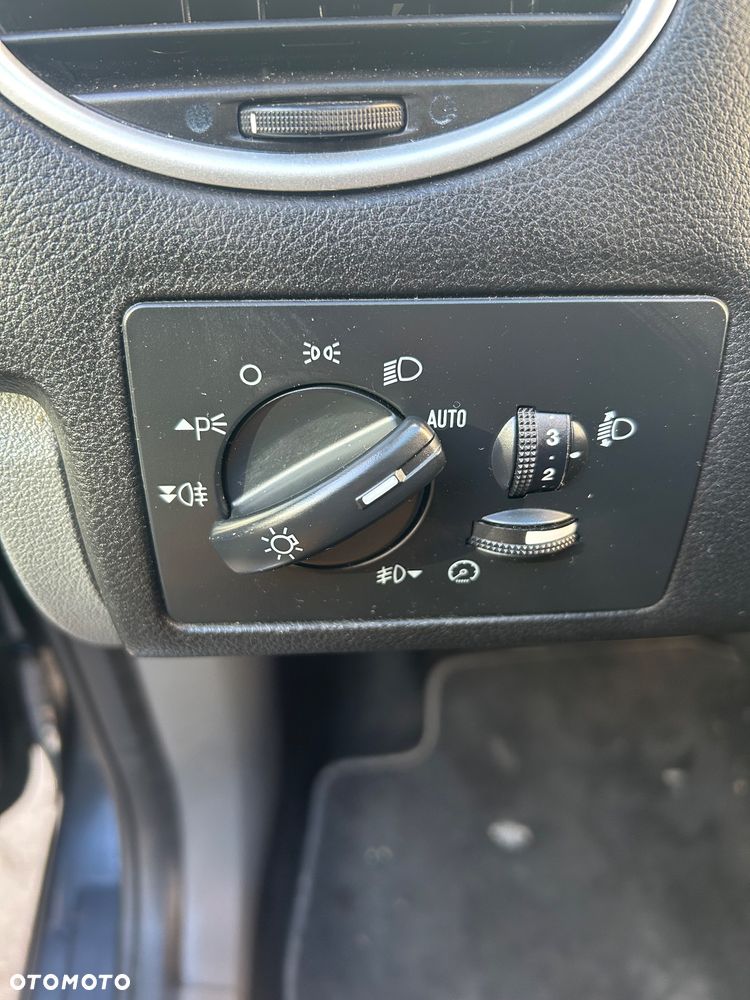 Ford Focus Trend - 20