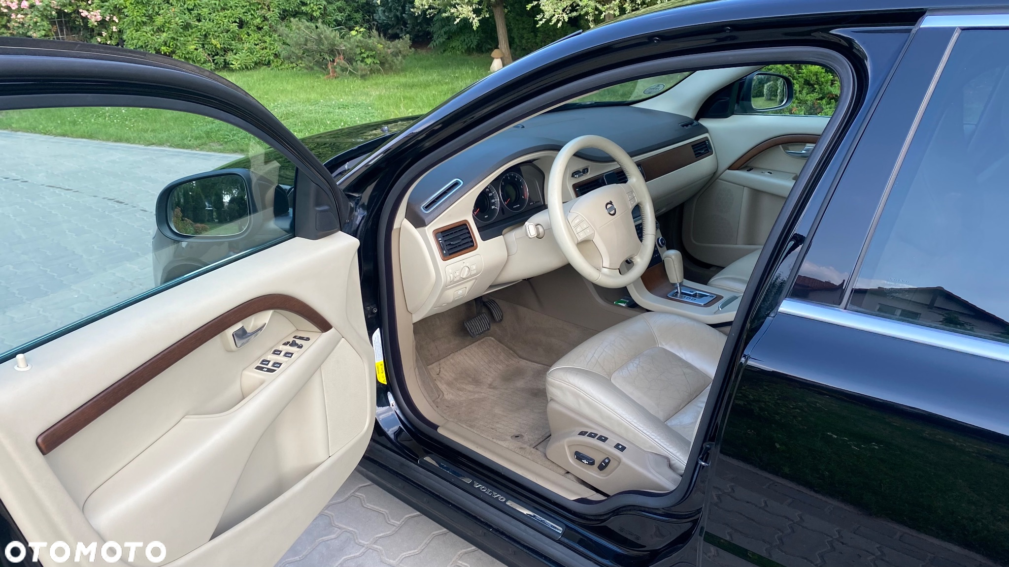 Volvo V70 2.4D Summum - 7