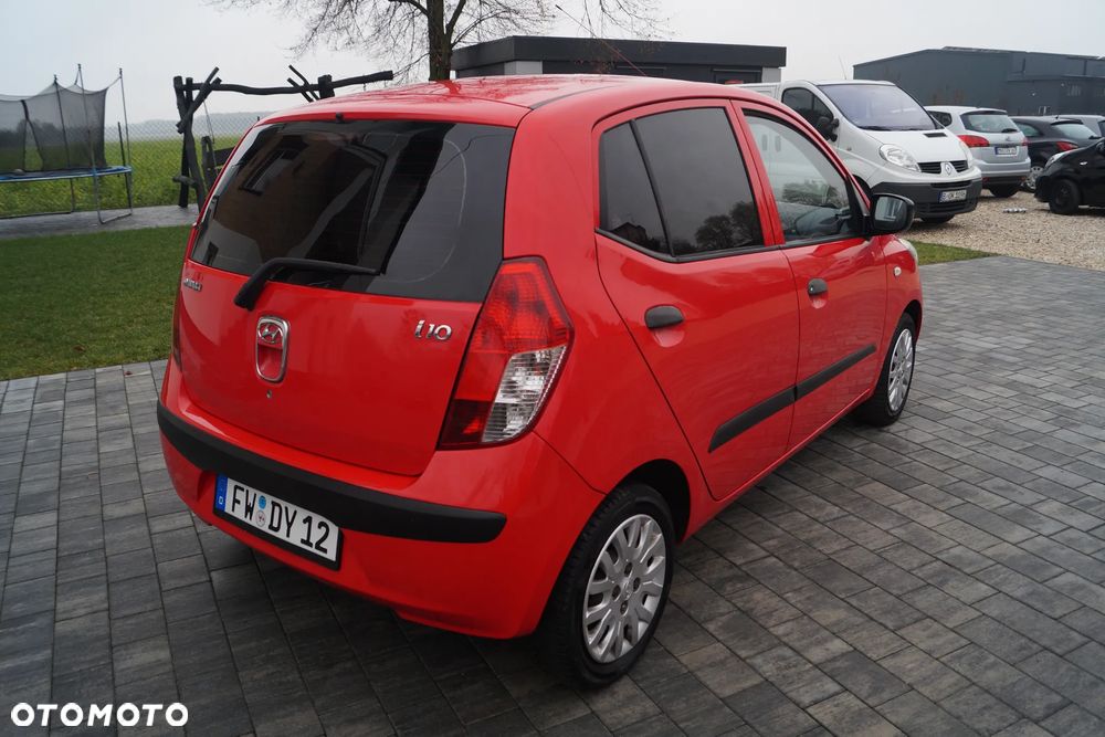 Hyundai i10 1.1 Base - 3