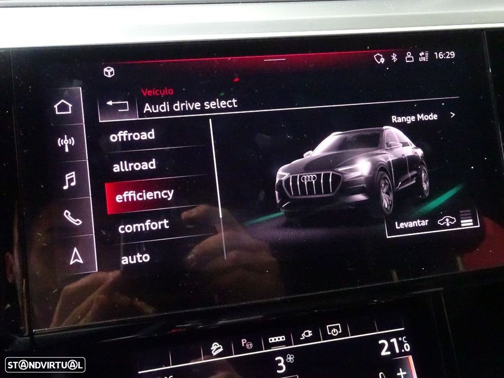 Audi e-tron Sportback 55 quattro S line - 27