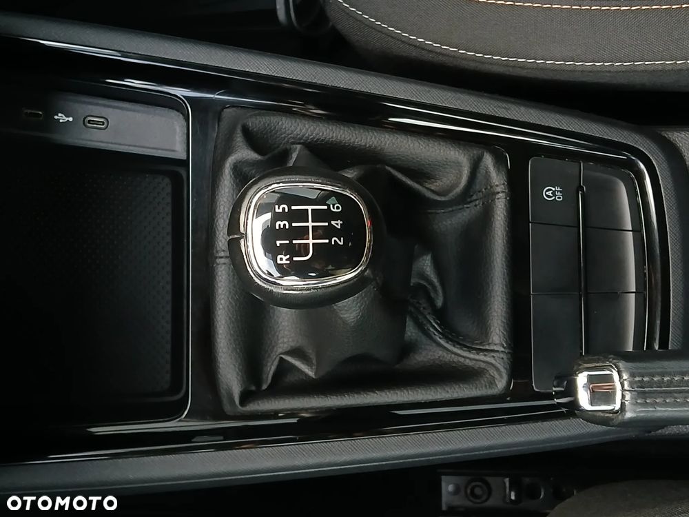 Skoda Scala 1.0 TSI Ambition - 24