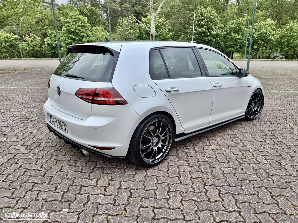VW Golf GTI Performance BlueMotion - 5