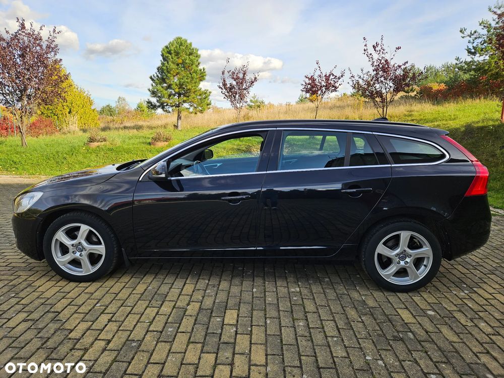 Volvo V60 D2 Kinetic - 12
