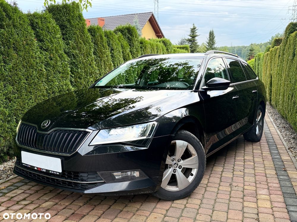 Skoda Superb 2.0 TDI DSG Ambition - 10
