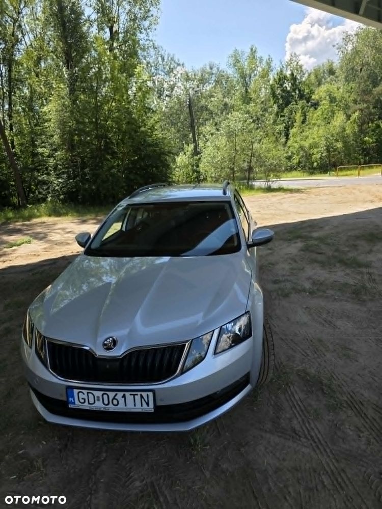 Skoda Octavia 1.5 TSI ACT Active - 5