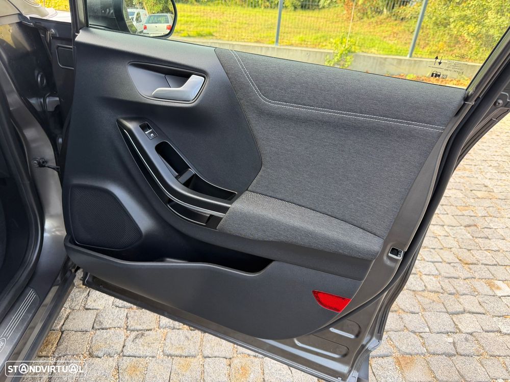 Ford Puma 1.0 EcoBoost Hybrid TITANIUM DESIGN - 13
