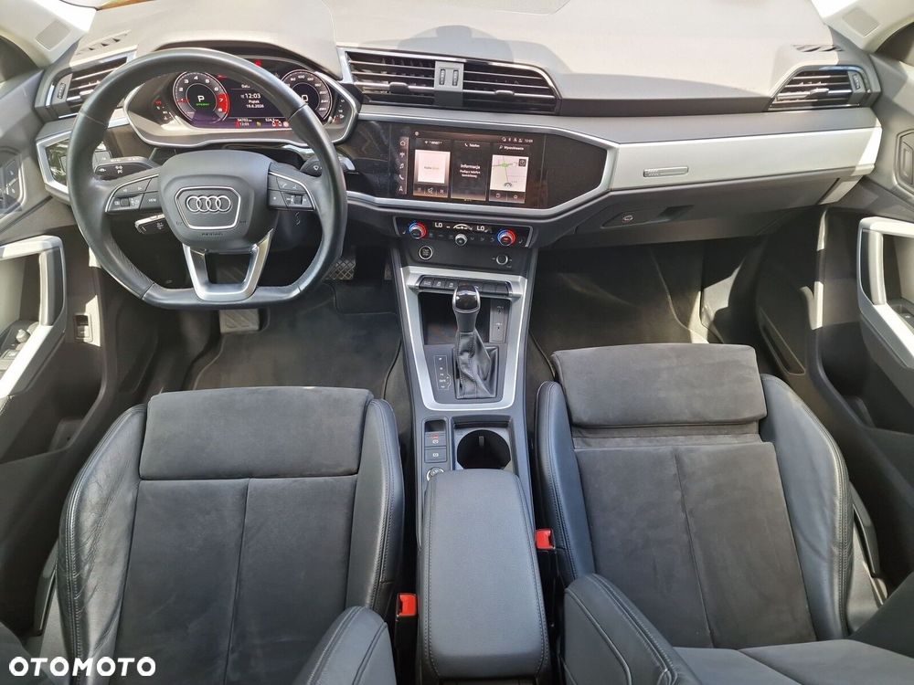 Audi Q3 Sportback - 25