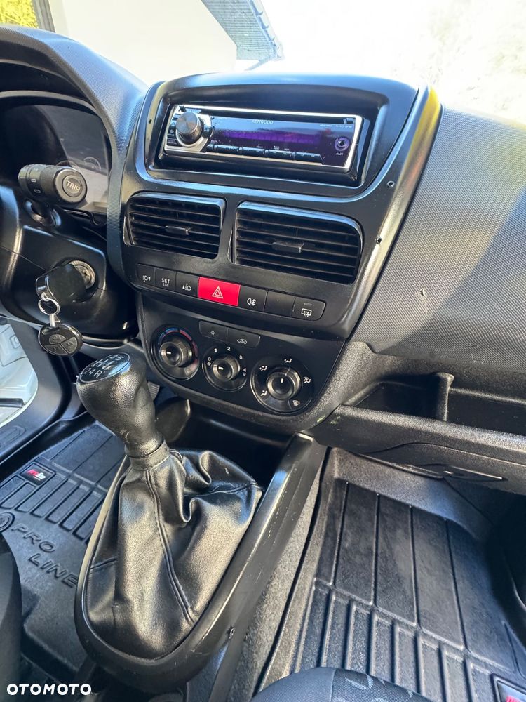 Fiat Doblo Active - 10