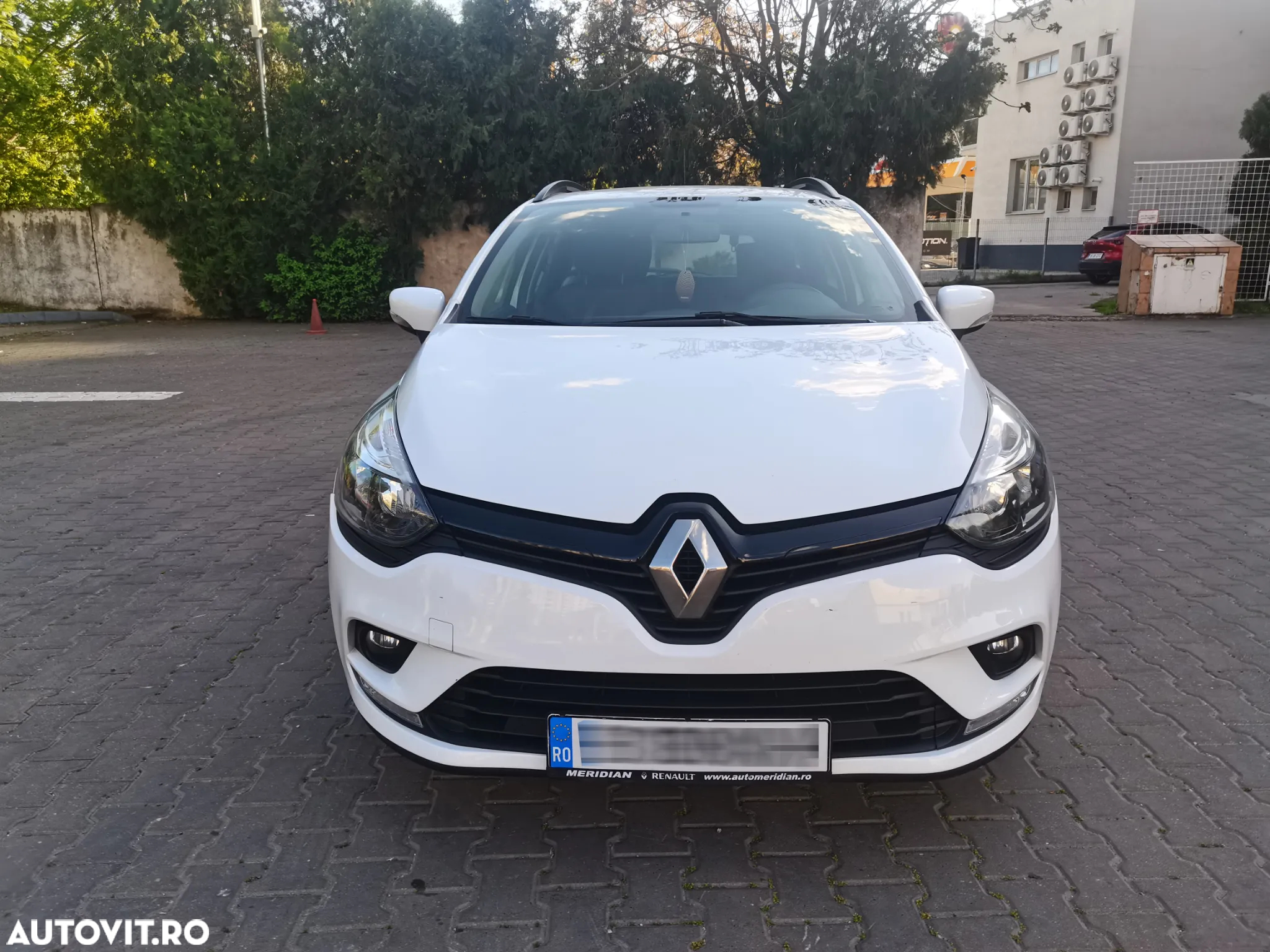Renault Clio IV TCe Life Evo - 4