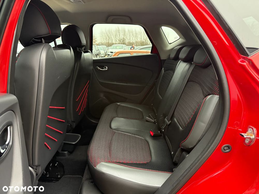 Renault Captur TCe 120 EDC Helly Hansen - 28