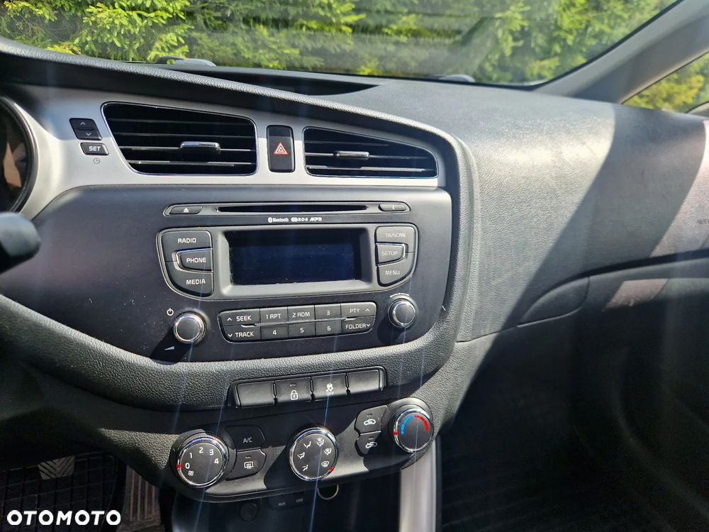 Kia Ceed Cee'd 1.6 CRDi M - 4