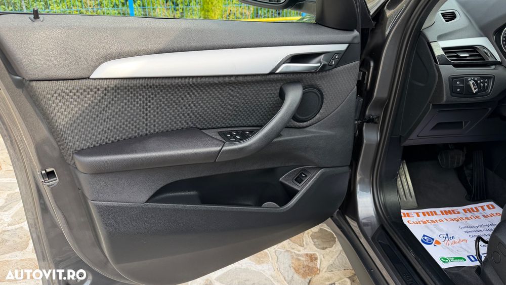 BMW X1 sDrive18d AT - 18