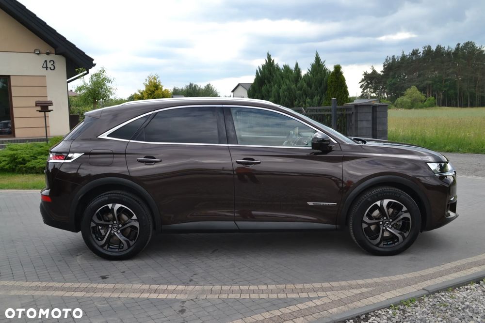 DS Automobiles DS 7 Crossback - 17