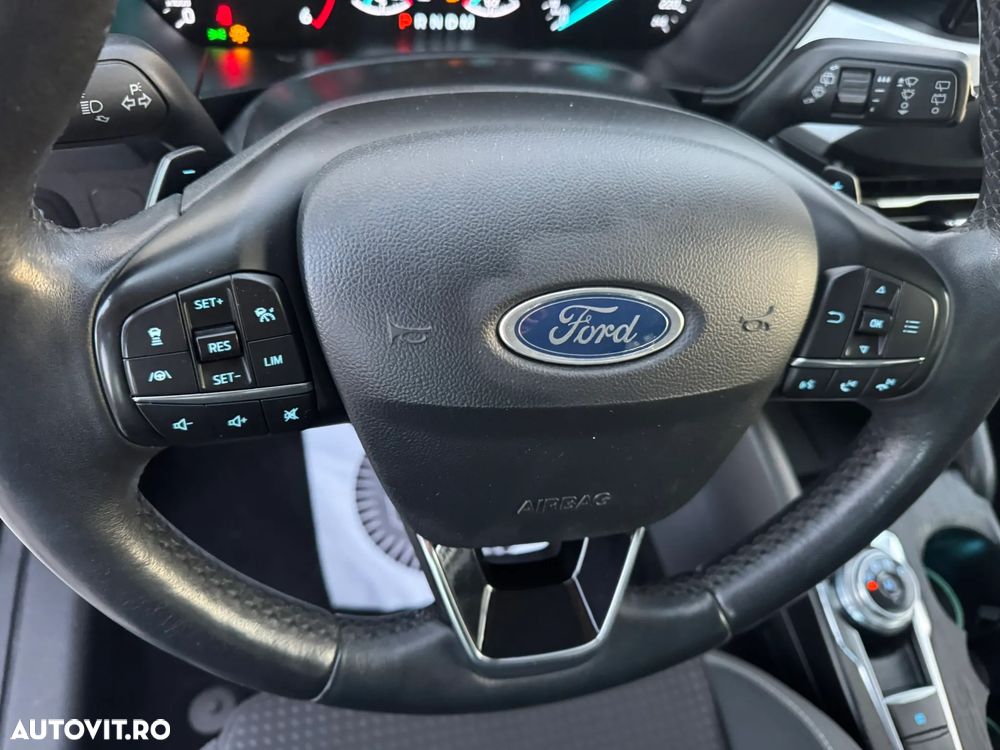Ford Focus 1.5 EcoBlue Connected - 13