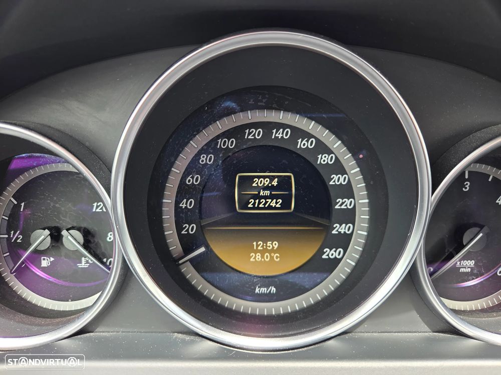 Mercedes-Benz C 180 CDi Avantgarde BlueEfficiency - 10