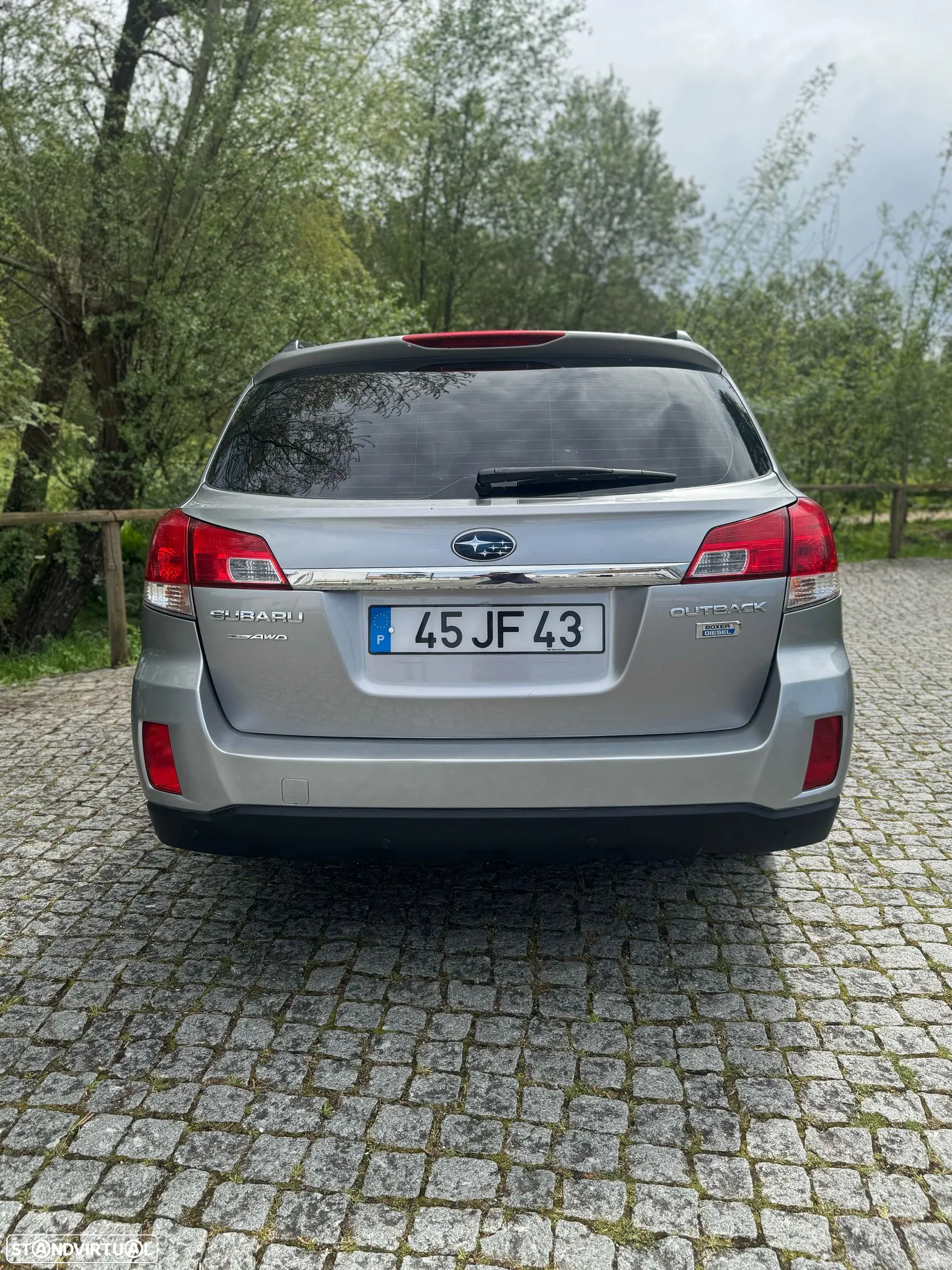 Subaru Legacy - 7