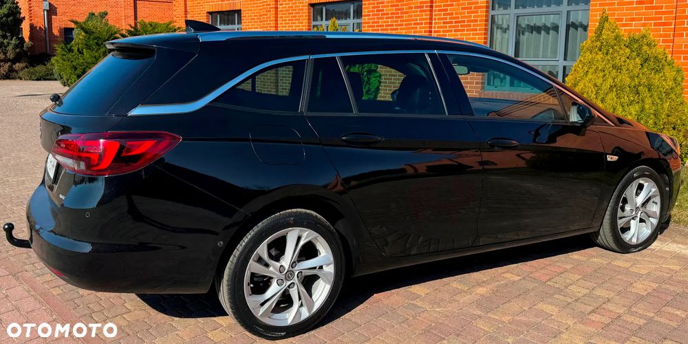 Opel Astra 1.6 CDTI Cosmo - 31